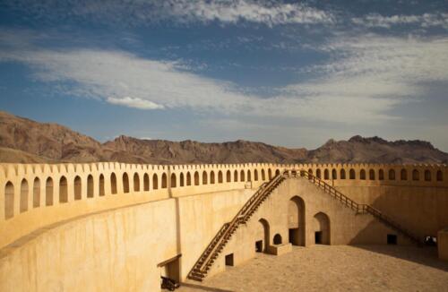 shutterstock 95575207-nizwa-fort (1)